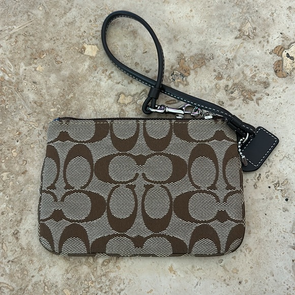 COACH WRISTLET - Picture 3 of 5